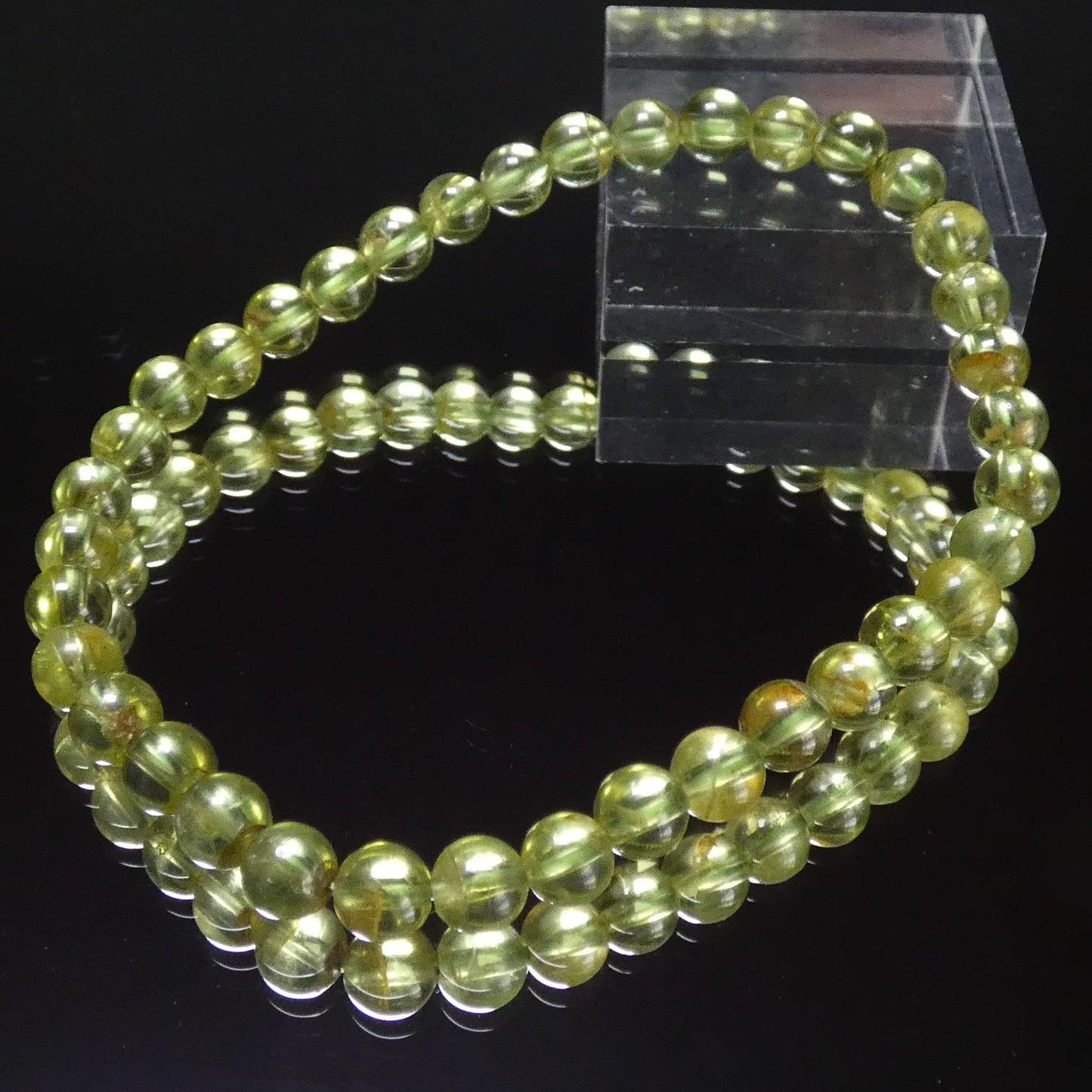 ペリドット(橄欖石) ブレスレット 5A 内周16㎝ 直径約5.0mm 【B2967】