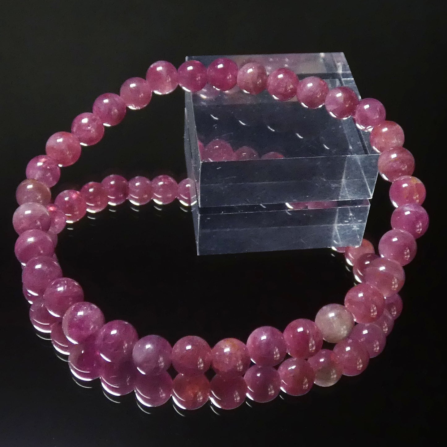 レッドトルマリン(ルベライト) ブレスレット アフガニスタン産 3A 内周15.5㎝ 直径約5.4mm【B3360】