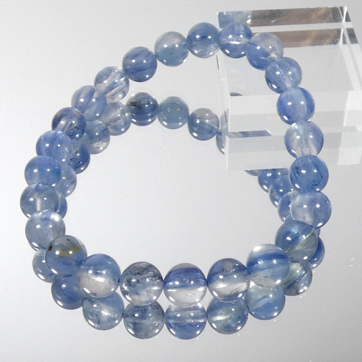 カイヤナイトインクォーツ ブレスレット タンザニア産 天然色 5A 内周15.5㎝ 直径約7.8mm【B0409】