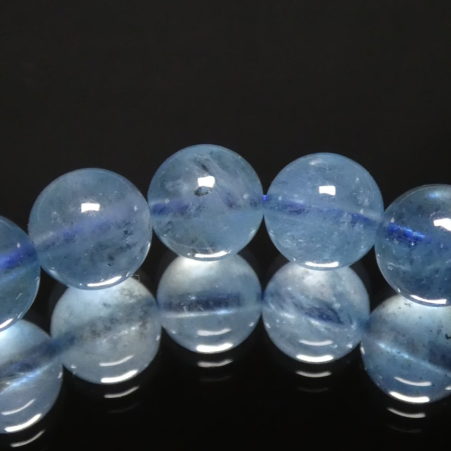 アクアマリン サンタマリアブルー ブレスレット 4A 内周16㎝ 直径約8.1mm