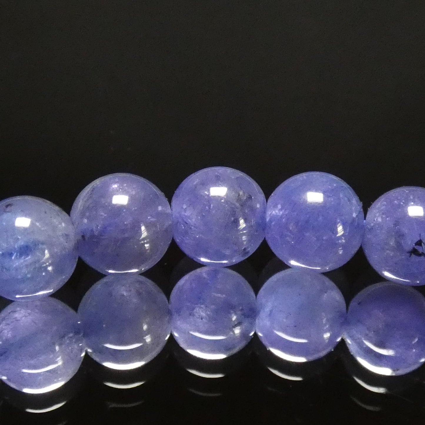 タンザナイト ブレスレット タンザニア産 4A 内周15.5㎝ 直径約6.1mm【B2783】