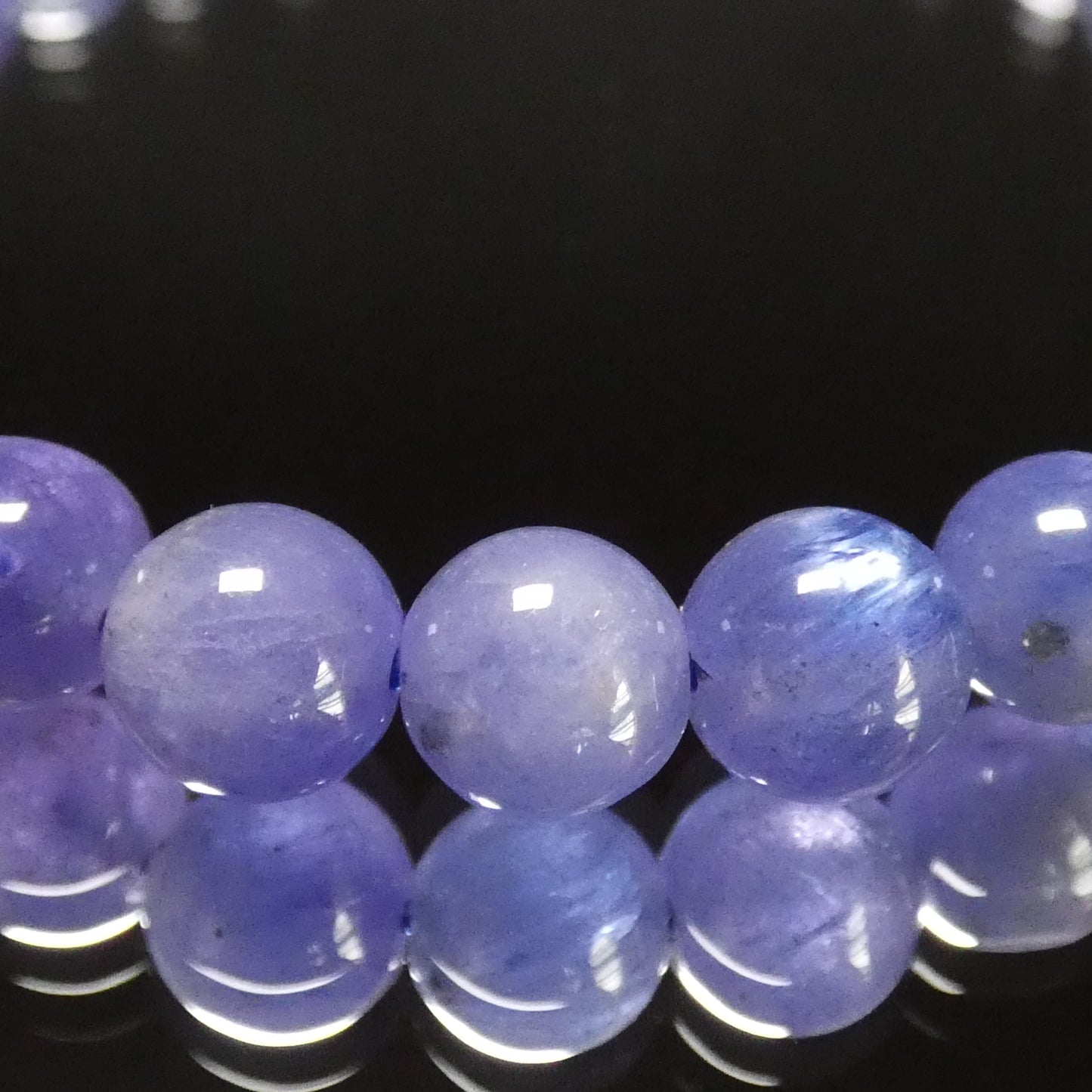 タンザナイト ブレスレット タンザニア産 4A 内周15.5㎝ 直径約6.1mm【B2783】