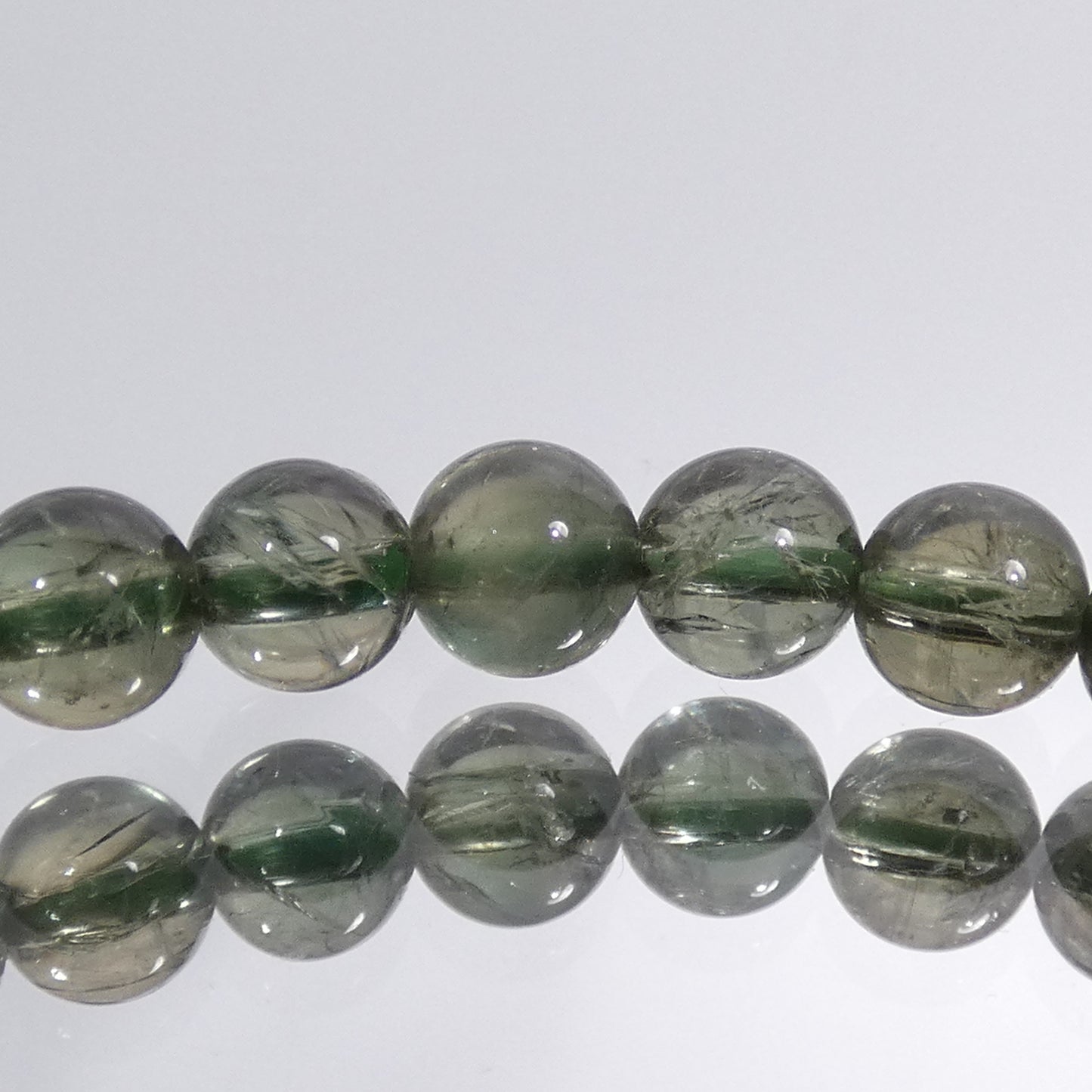 コーネルピン ブレスレット タンザニア産 5A 内周15㎝ 直径約5.1mm【B3476】