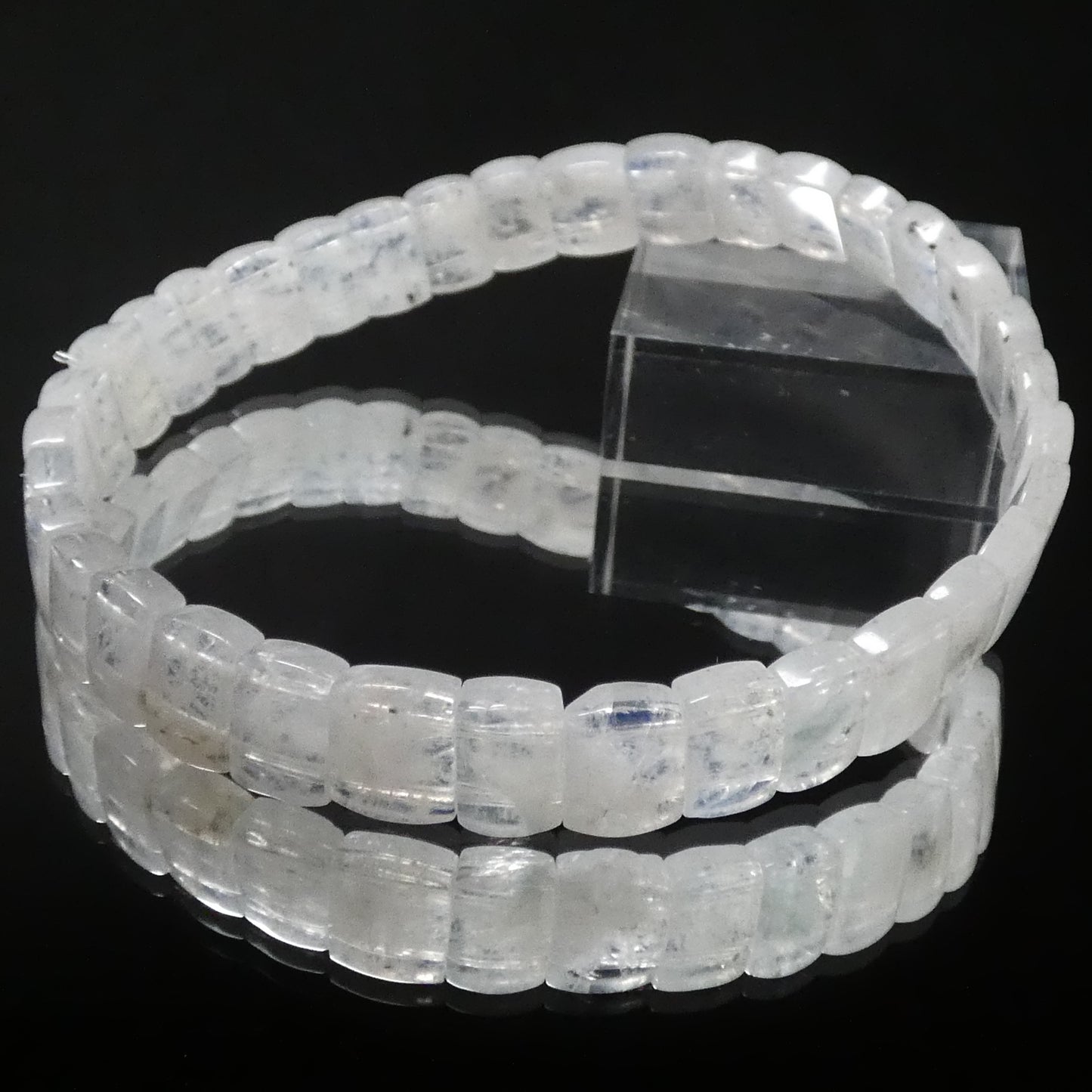 ロイヤルブルー ムーンストーン ブレスレット スリランカ産 3A 内周18㎝ 約5.8mm×8.3mm【B3445】