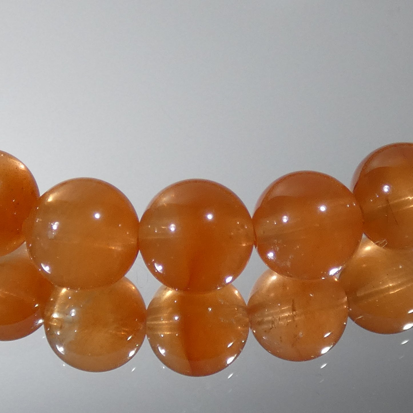 レッドラビットヘアクォーツ ブレスレット 5A 内周16㎝ 直径約7.2mm【B0057】