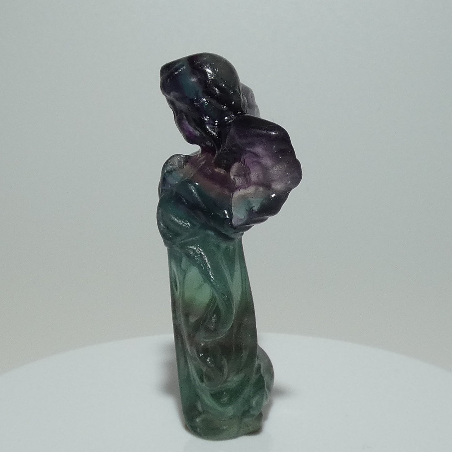 フローライト天使 高さ約5.9cm 幅約2.9㎝ 奥行約2.1㎝ 約28g【G0111】
