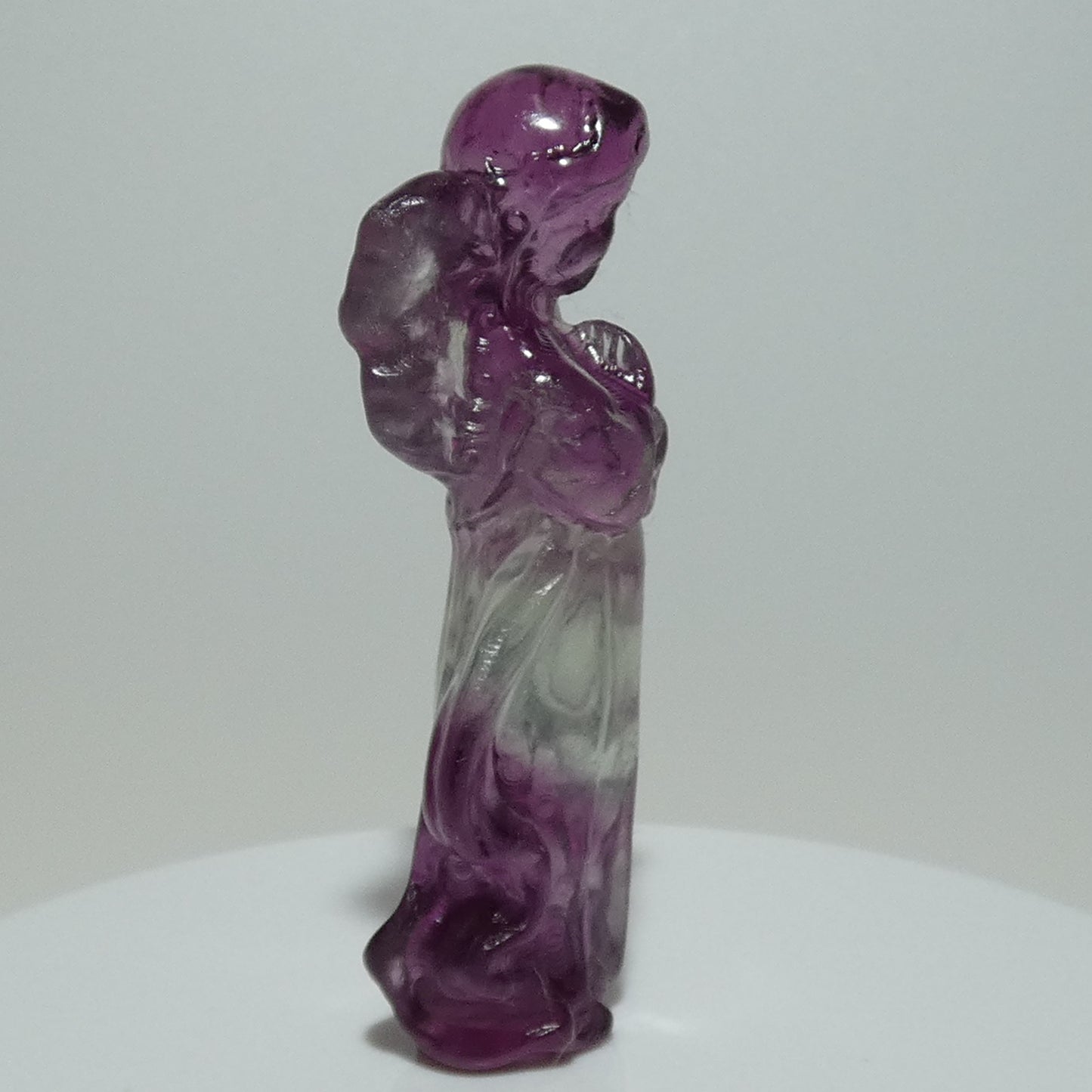 フローライト天使 高さ約5.9cm 幅約2.9㎝ 約28g【G0112】