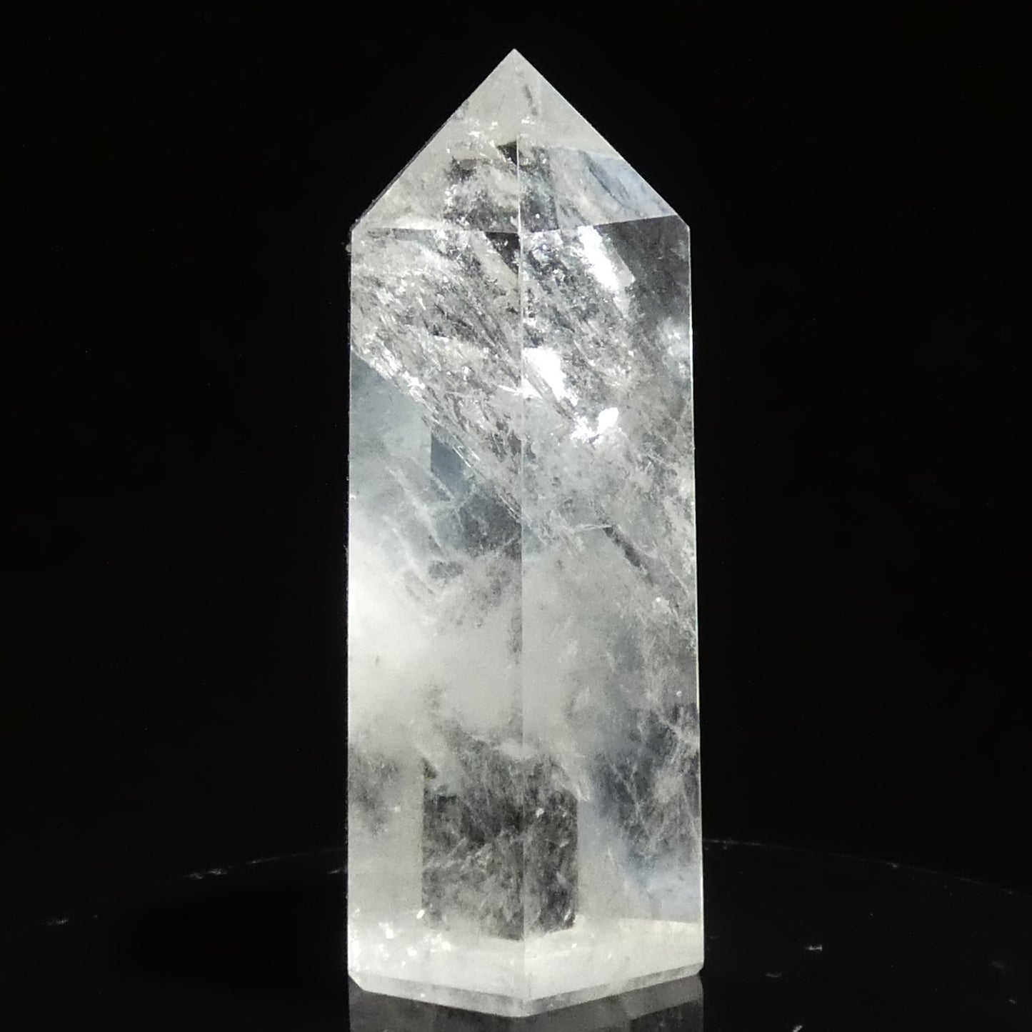水晶ポイント ブラジル産 高さ約6.7cm 幅約3㎝ 奥行約2.9cm 約79g【G0108】