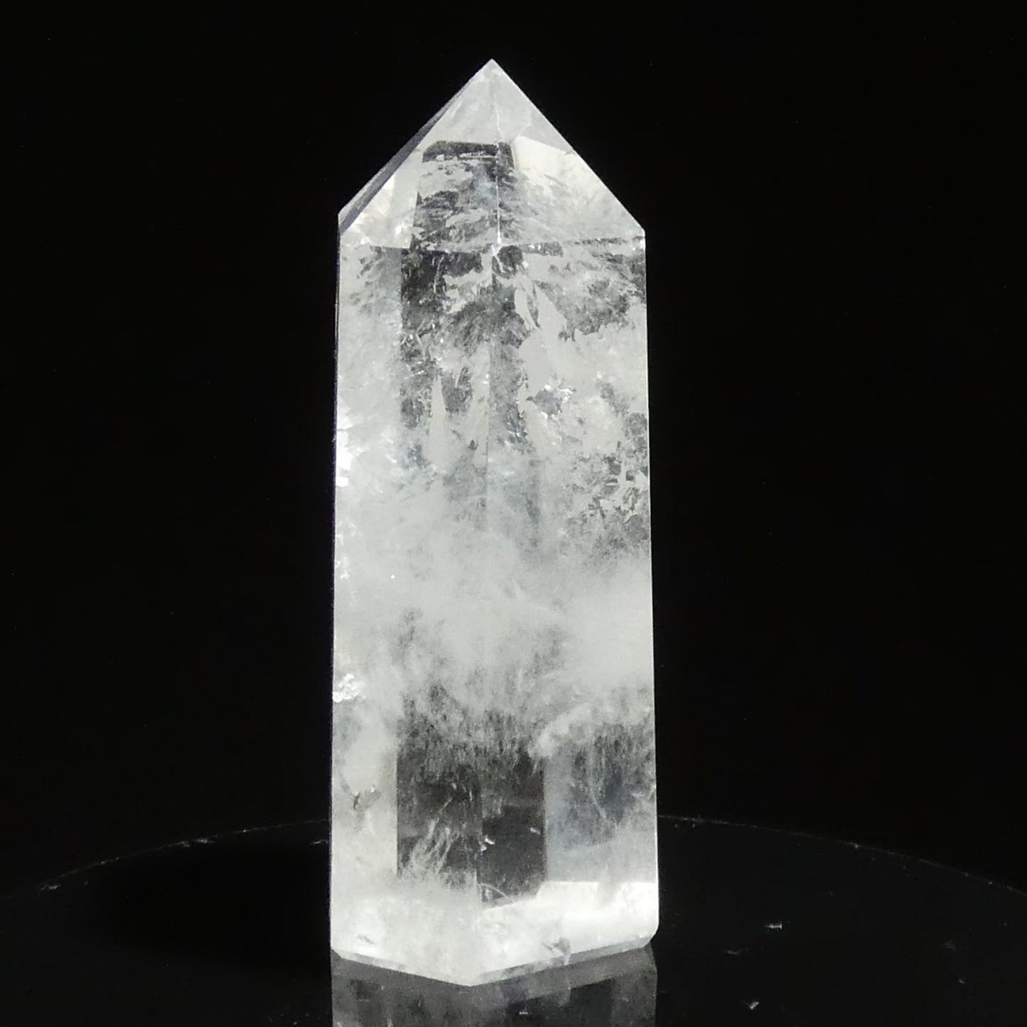水晶ポイント ブラジル産 高さ約6.7cm 幅約3㎝ 奥行約2.9cm 約79g【G0108】