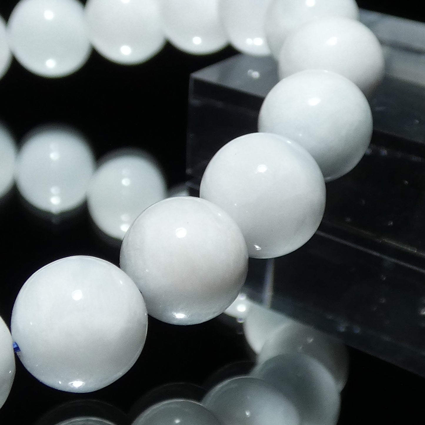 ホワイトラリマー ブレスレット 3A 内周16㎝ 直径約8.7mm【B0238】