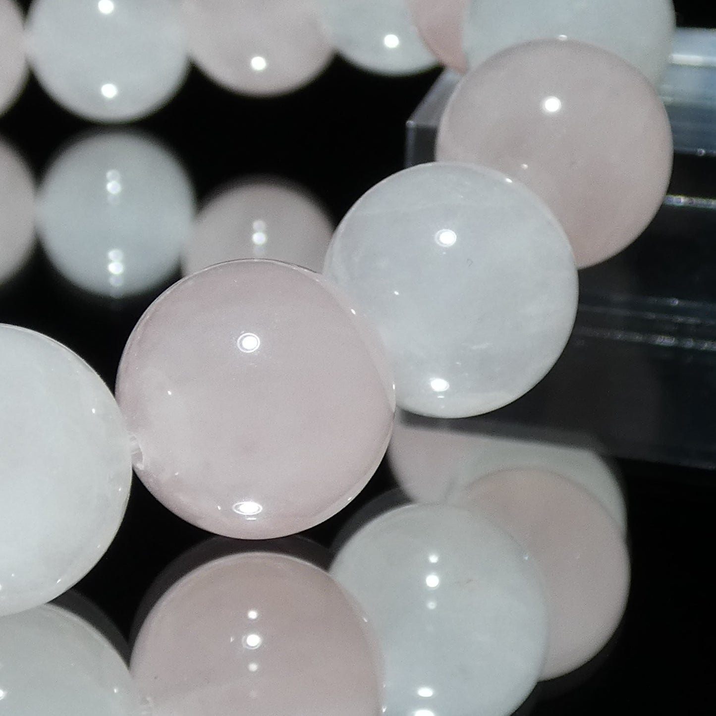 ローズクォーツ 桜ピンク ブレスレット ブラジル産 4A 内周17.5㎝ 直径約12.8mm【B0209】