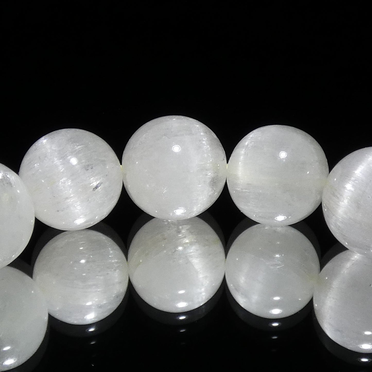 ヒデナイト(リチア輝石) ブレスレット 3A 内周16.5㎝ 直径約9.8mm【B0116】