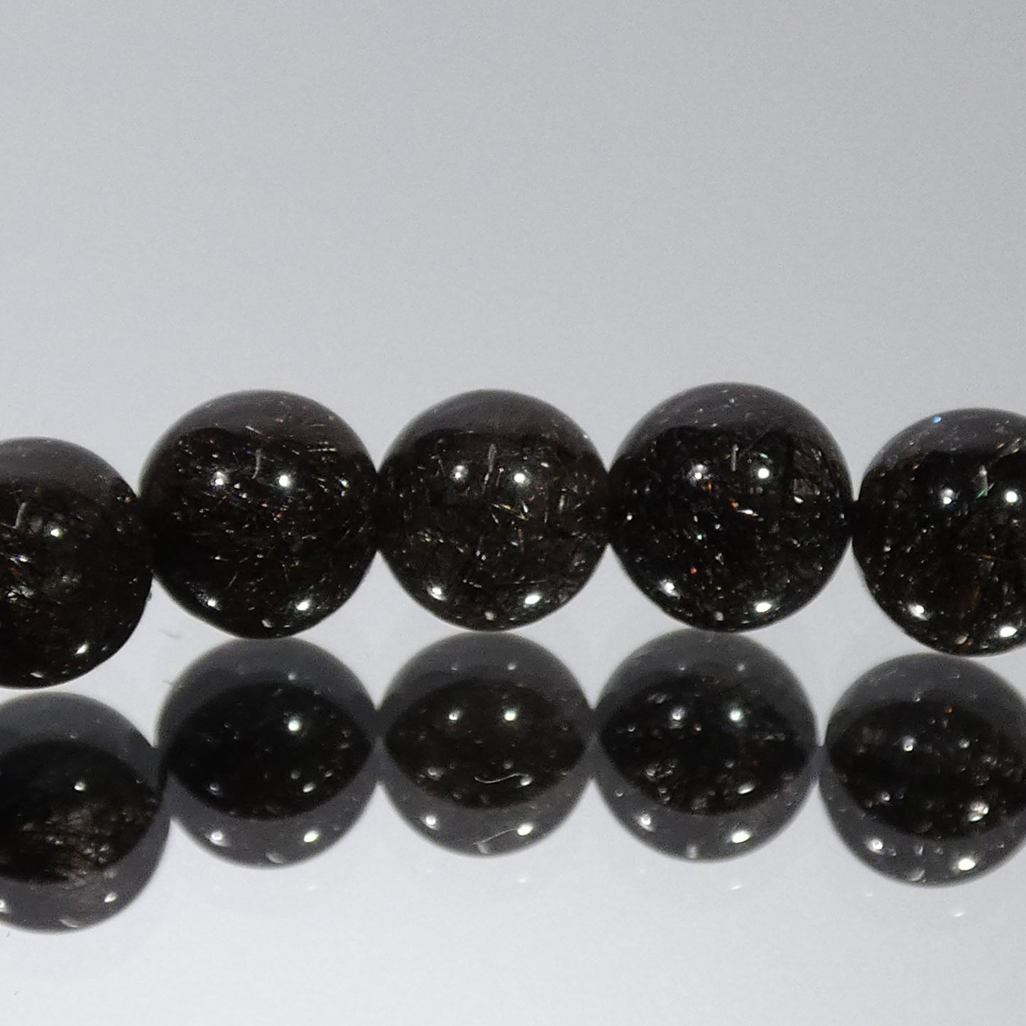 プラチナルチル ブレスレット 5A＋ 内周16㎝ 直径約6.3mm【B0260】