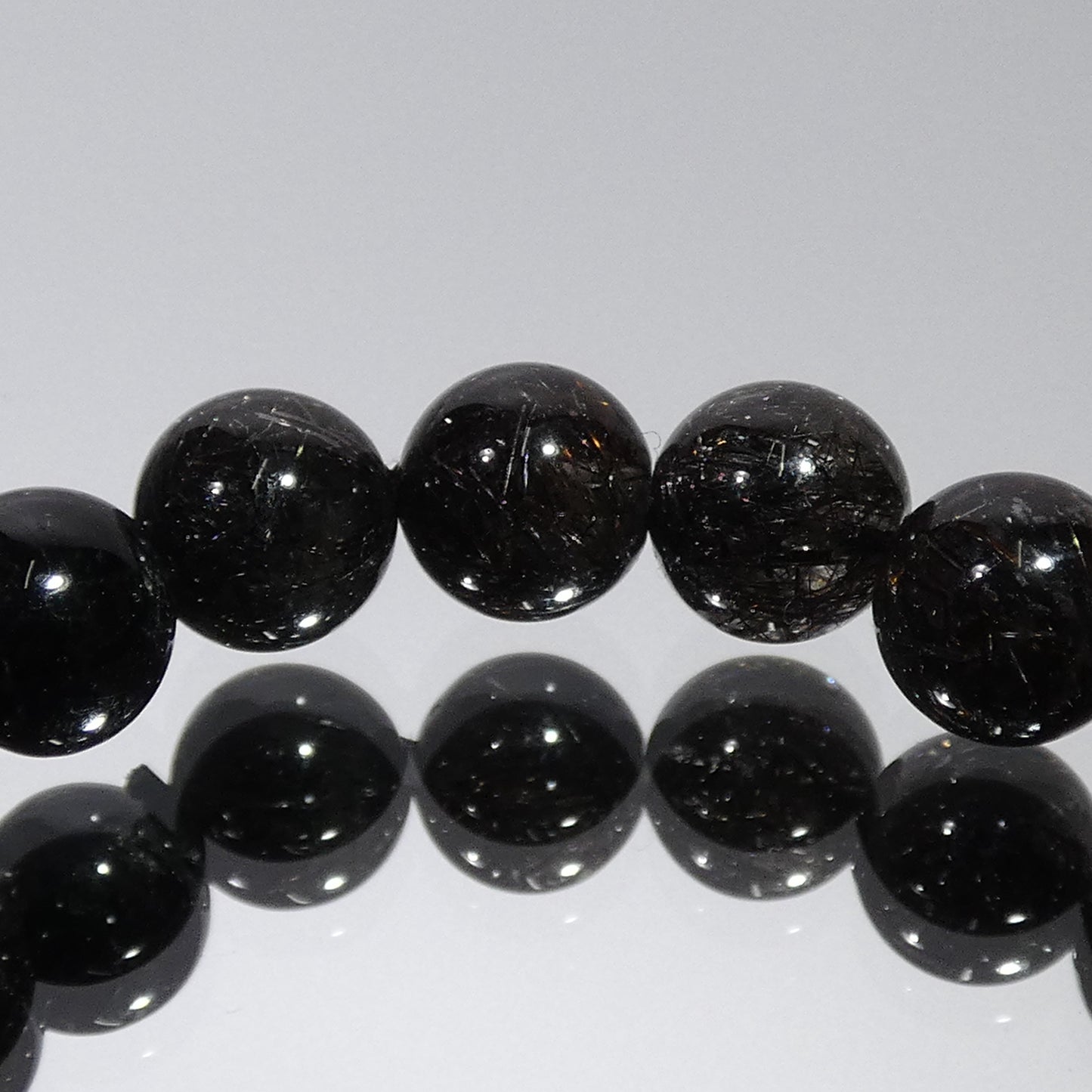 プラチナルチル ブレスレット 5A＋ 内周16.5㎝ 直径約6.6mm【B0254】