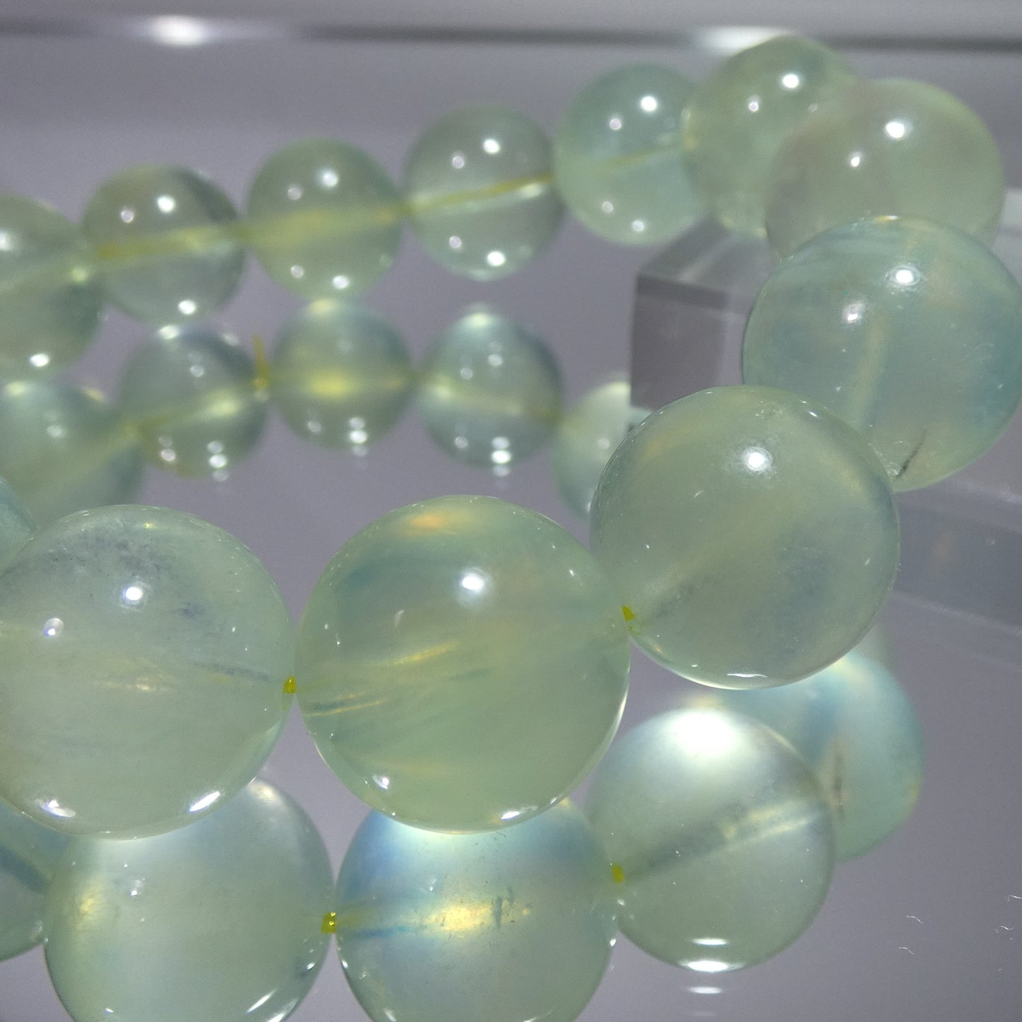 グリーンアクアマリン(ベリル) ブレスレット 4A 内周14.5㎝ 直径約13.5mm【B0159】