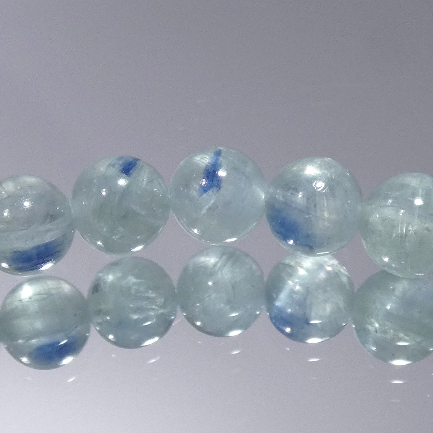 ブルーアイスカイヤナイト ブレスレット 5A+ 内周15.5㎝  直径約6.3mm【B0218】