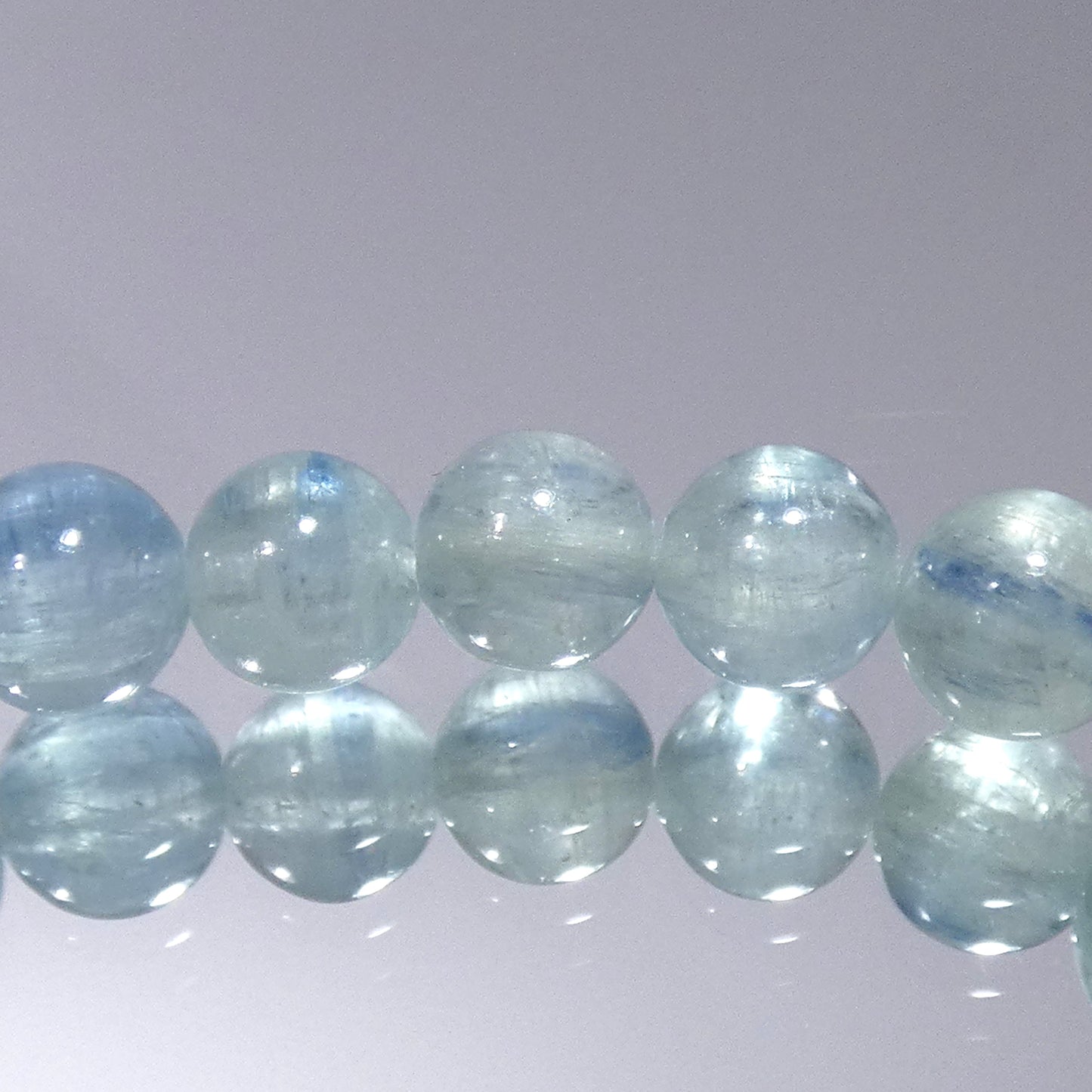 ブルーアイスカイヤナイト ブレスレット 5A+ 内周15.5㎝  直径約6.3mm【B0218】