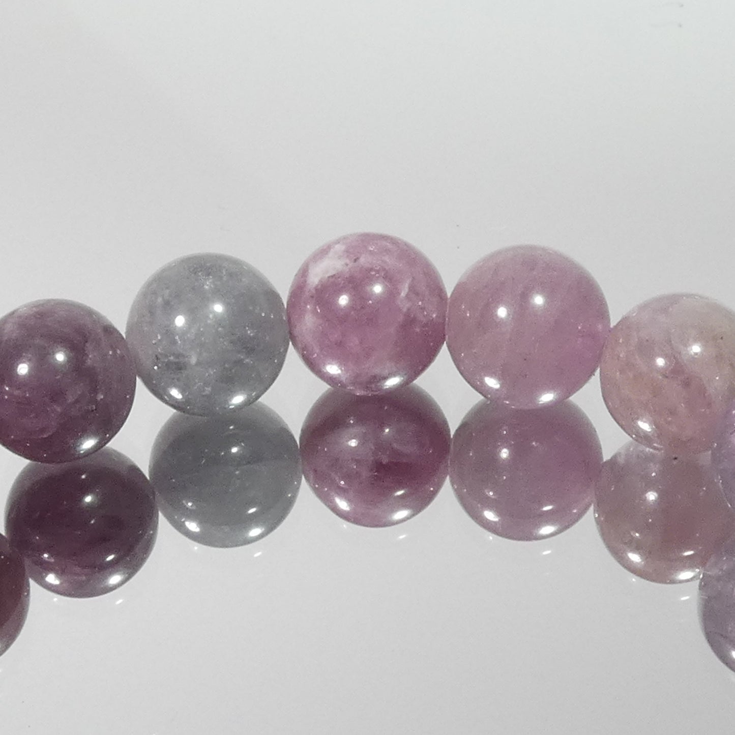 ミックススピネル ブレスレット ミャンマー産 3A 内周16.5㎝ 直径約8.8mm【B0186】
