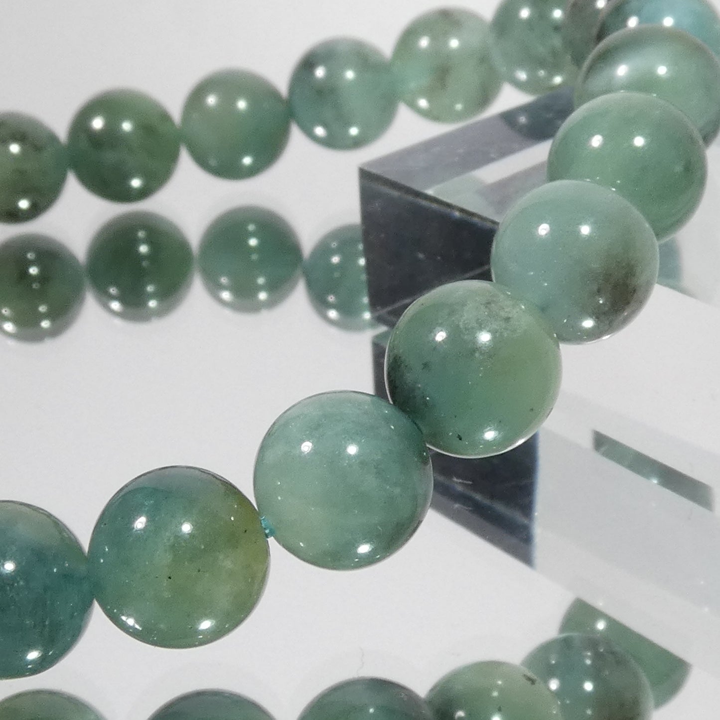 アクアマリン(ブルーグリーンベリル) ブレスレット 3A 内周16㎝ 直径約8mm【B0167】