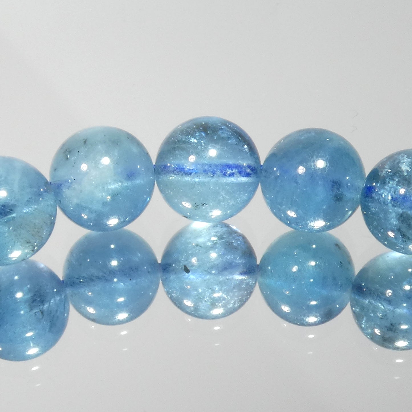 サンタマリアブルーアクアマリン ブレスレット 4A 内周16.5㎝ 直径約7.8mm【B0178】