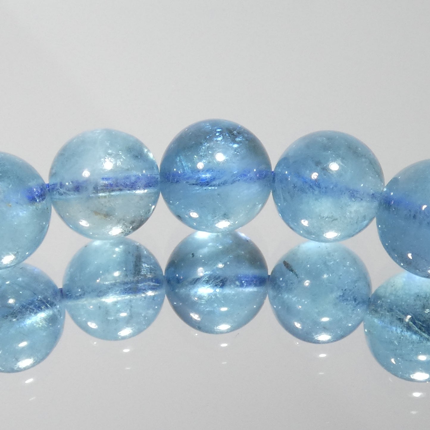 サンタマリアブルーアクアマリン ブレスレット 4A 内周16.5㎝ 直径約7.8mm【B0178】
