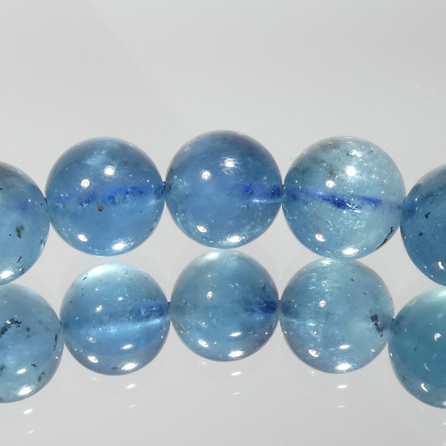 サンタマリアブルーアクアマリン ブレスレット 4A 内周16.5㎝ 直径約7.8mm【B0179】