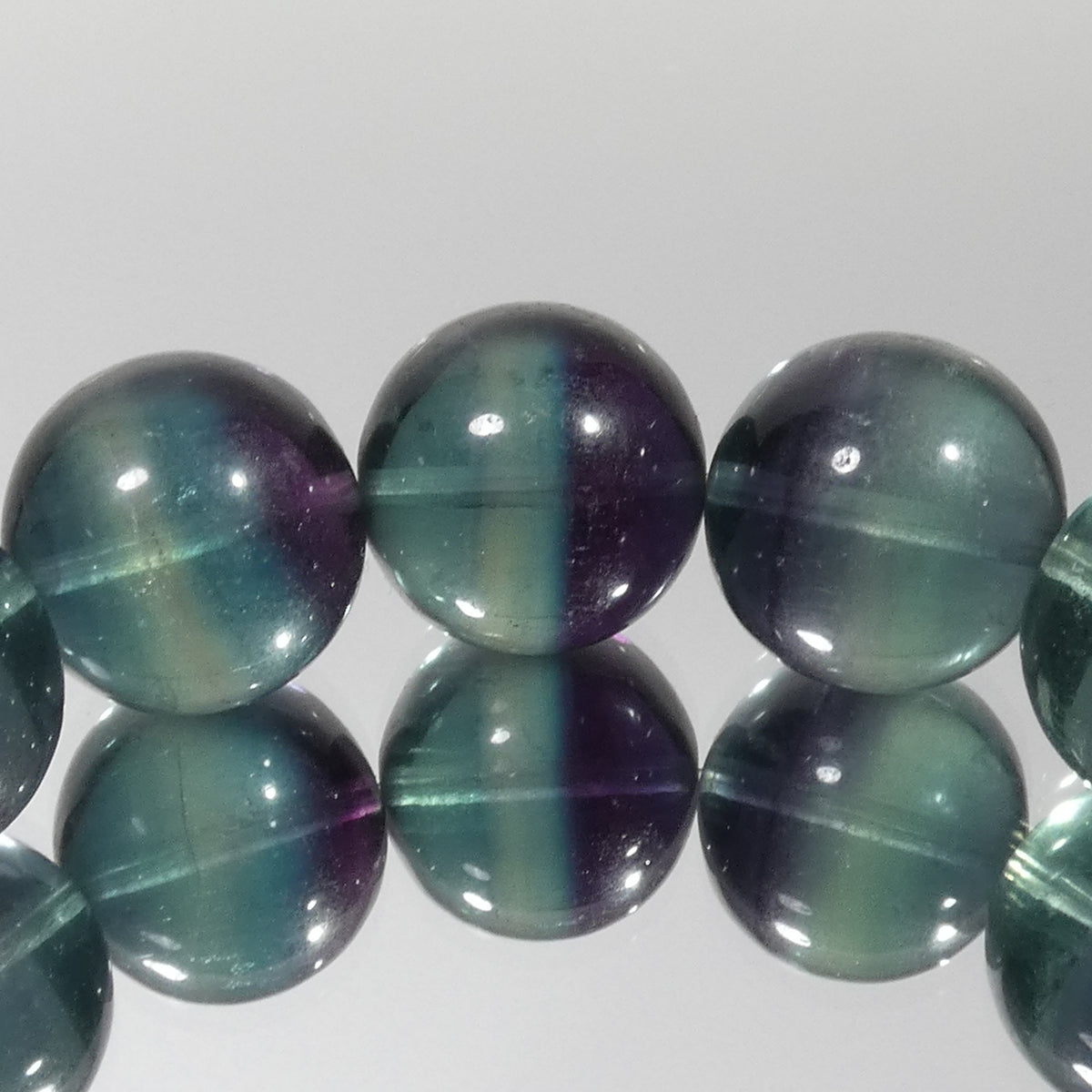 ブルーフローライト ブレスレット 5A 内周15.5㎝ 直径約14.5mm【B0301】