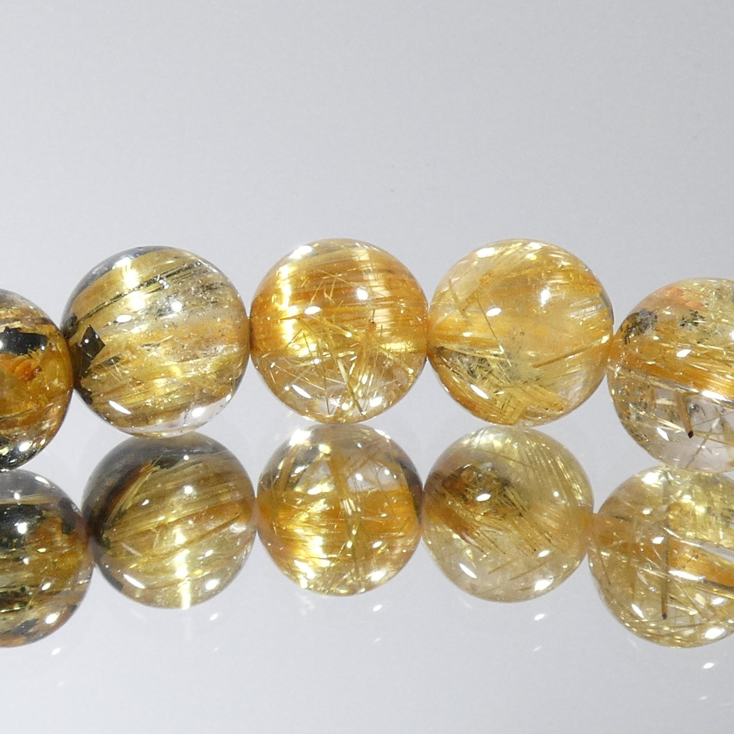 ヘマタイトルチル ブレスレット 天然色 オイル無 5A 内周16.5㎝ 直径約7.3mm【B0306】