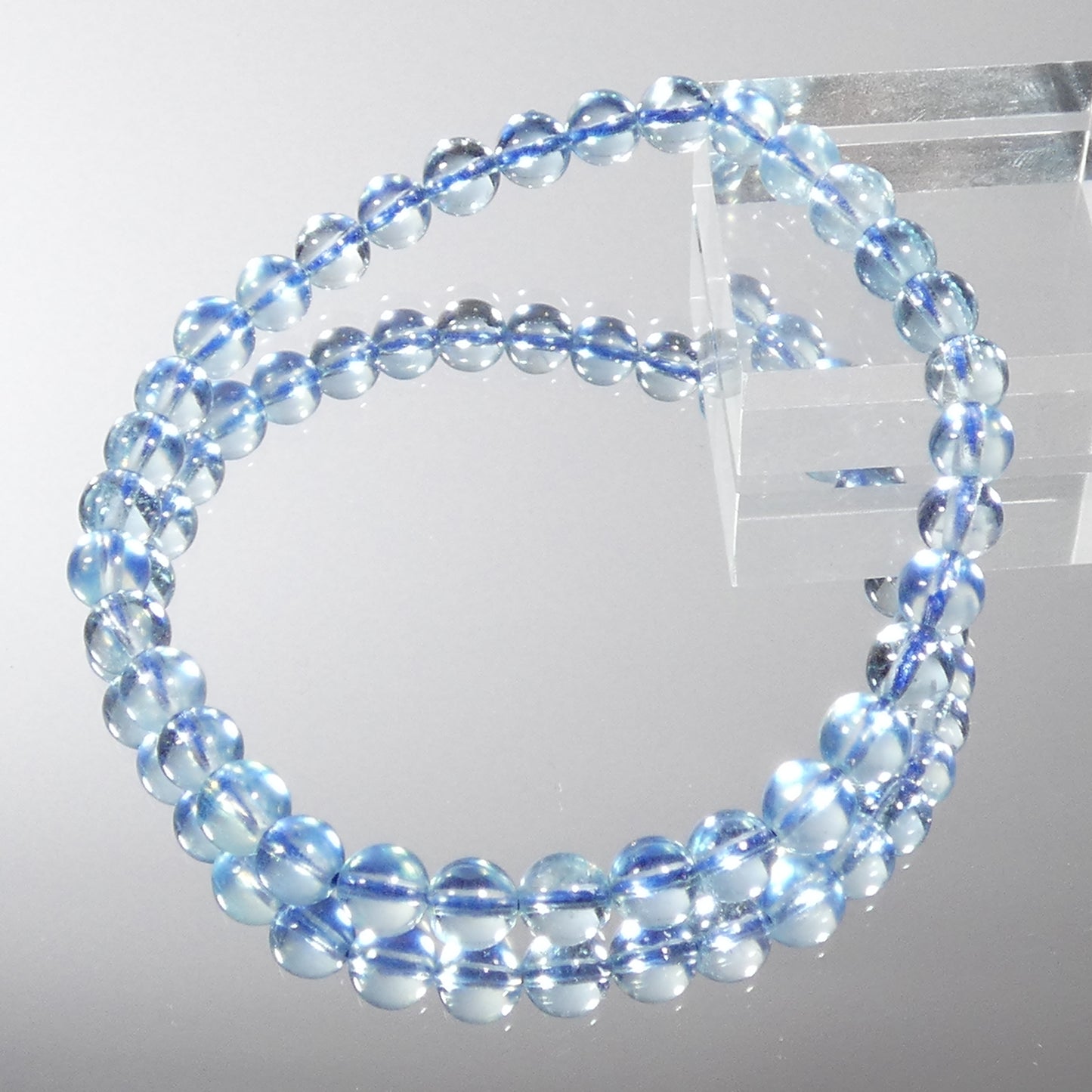 サンタマリアブルーアクアマリン ブレスレット 5A 内周16.5㎝ 直径約5.6mm【B0168】