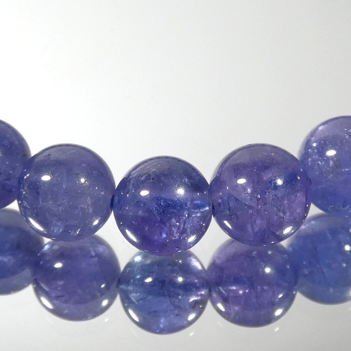 【極上品】タンザナイト ブレスレット 処理なし 5A+ 内周15㎝ 直径約6.7mm【B0388】