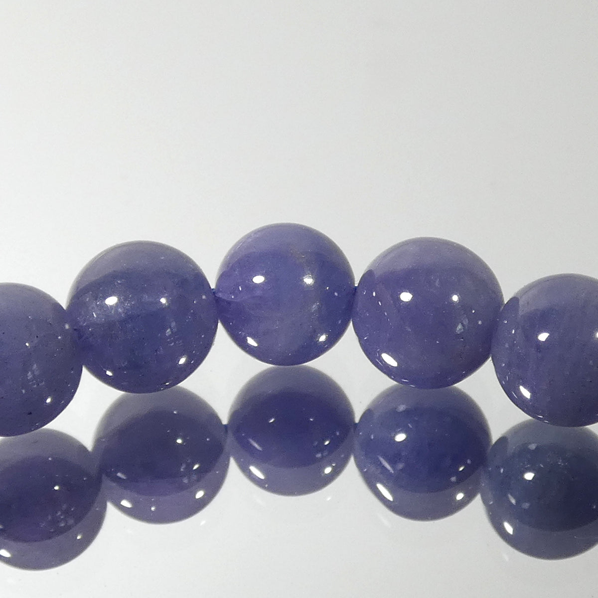 タンザナイト ブレスレット お買得!  3A 内周15.5㎝ 直径約6.2mm【B0393】